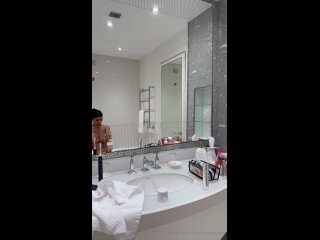 mia k mp4