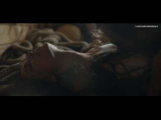 laetitia casta hot scenes in une le s01e04-06 2019 big ass mature
